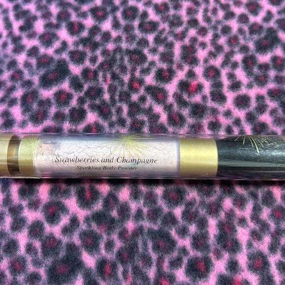 Victoria's Secret Sparkling Body Powder NWT - Picture 3 of 6